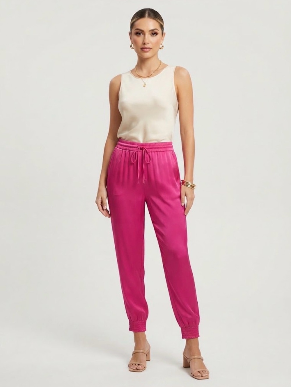 Veronica M women’s Pink Joggers NWT